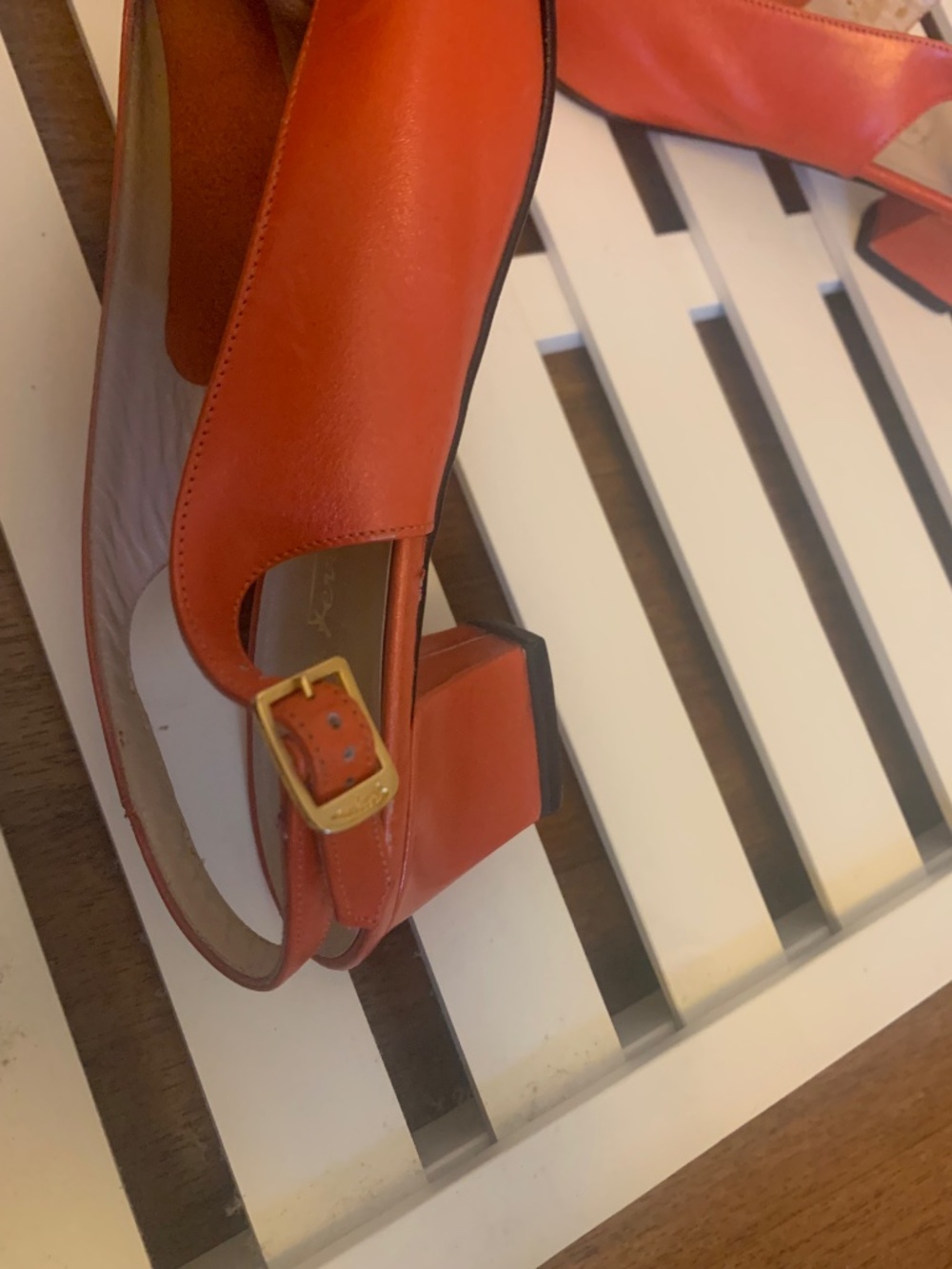 Salvatore Ferragamo Coral Orange Leather Slingback Heels Vara Bow Size 9 B - Picture 4 of 11